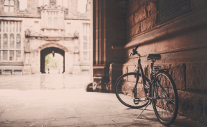 No log-in required and spectacular photos.